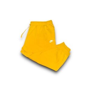 Nike sportswear club fleece tapered sweatpants yellow women’s 3X